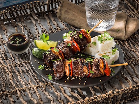 simsearch:659-03534024,k - Lemongrass kabobs Stock Photo - Premium Royalty-Free, Code: 659-09124739