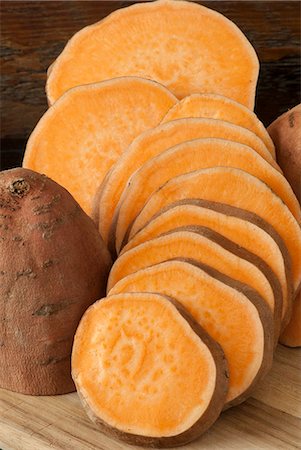 Sliced raw Sweet potatoes Stock Photo - Premium Royalty-Free, Code: 659-09124865