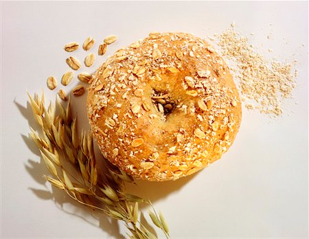 simsearch:659-01861595,k - Wholemeal bagels Foto de stock - Sin royalties Premium, Código: 659-01844070