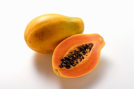 papaye - Ensemble et demi papaye Photographie de stock - Premium Libres de Droits, Code: 659-01844746