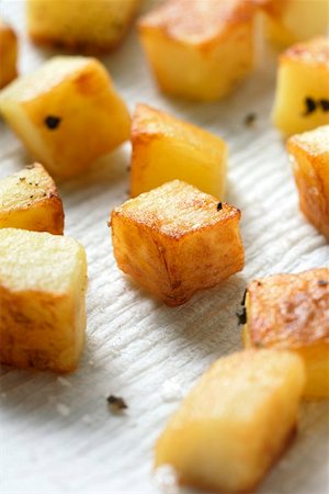 potato cube - Fried diced potatoes Stock Photo - Premium Royalty-Free, Code: 659-01844769