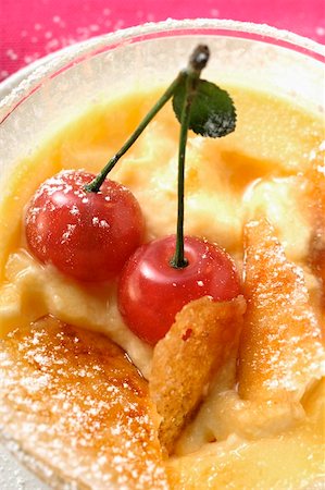 Crème brulee with cherries Stock Photo - Premium Royalty-Free, Code: 659-01845366