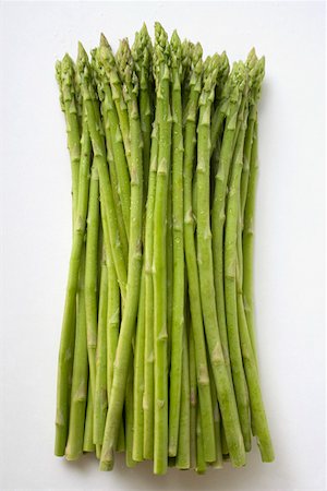 Green asparagus with drops of water Foto de stock - Sin royalties Premium, Código: 659-01845909
