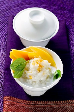 Sticky rice with mango and coconut milk Stock Photo - Premium Royalty-Free, Code: 659-01846800