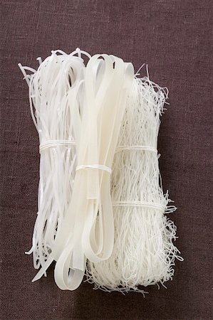 Various types of rice noodles, tied together Stock Photo - Premium Royalty-Free, Code: 659-01846941