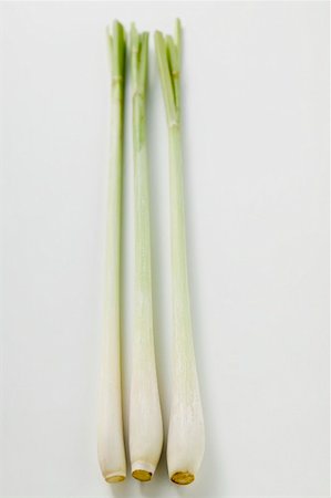simsearch:659-06153609,k - Three stalks of lemon grass Foto de stock - Sin royalties Premium, Código: 659-01846961