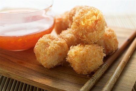 shrimp ball - Breaded shrimp balls with sweet and sour sauce (Asia) Stock Photo - Premium Royalty-Free, Code: 659-01847873