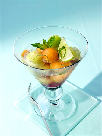 simsearch:659-01852596,k - Melon salad with Cassis Stock Photo - Premium Royalty-Free, Code: 659-01848568