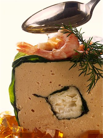 fish terrine - Shrimp and fish terrine Foto de stock - Sin royalties Premium, Código: 659-01848604