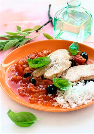 simsearch:659-01851671,k - Turkey breast in olive and tomato sauce with rice Foto de stock - Royalty Free Premium, Número: 659-01849248