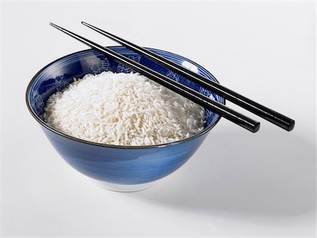 simsearch:659-01842762,k - A bowl of rice Stock Photo - Premium Royalty-Free, Code: 659-01849319