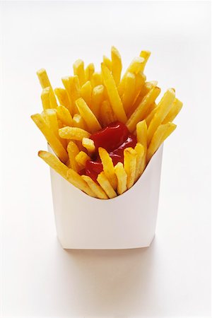 simsearch:659-03529173,k - French Fries in White Fast Food Box with Ketchup Foto de stock - Sin royalties Premium, Código: 659-01842468