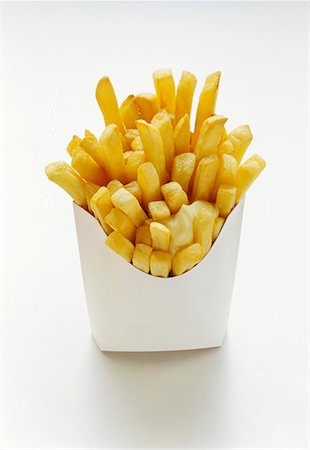 simsearch:659-03537247,k - French Fries in White Fast Food Box with Mayonnaise Foto de stock - Sin royalties Premium, Código: 659-01842475