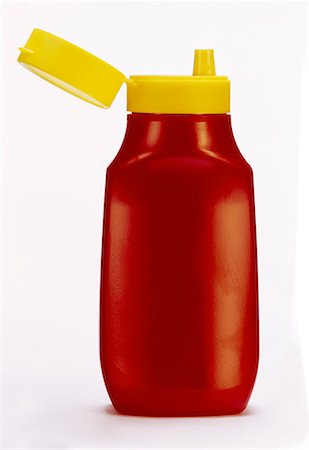 salsa de tomate - Ketchup in Plastic Squeeze Bottle Foto de stock - Sin royalties Premium, Código: 659-01842502