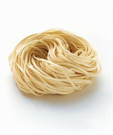 Egg Noodles Foto de stock - Sin royalties Premium, Código: 659-01842744