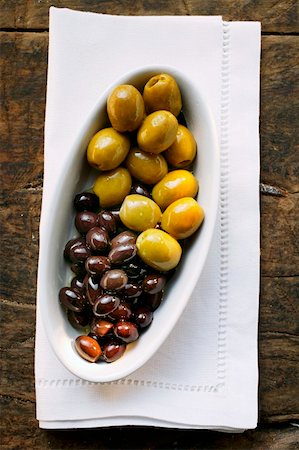 simsearch:659-01843766,k - Marinated olives Stock Photo - Premium Royalty-Free, Code: 659-01843743