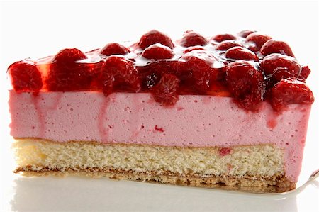 A piece of raspberry cream cake Foto de stock - Sin royalties Premium, Código: 659-01854083