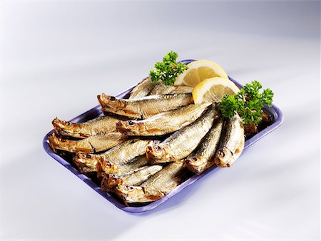 simsearch:659-01844483,k - Smoked sprats Stock Photo - Premium Royalty-Free, Code: 659-01854283