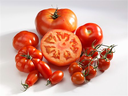 Various types of red tomatoes Stock Photo - Premium Royalty-Free, Code: 659-01854453