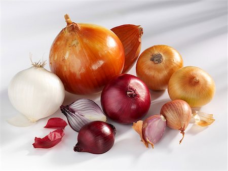 reddish brown - Mixed onions Stock Photo - Premium Royalty-Free, Code: 659-01854520