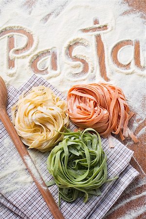 Ribbon pasta in three colours Stock Photo - Premium Royalty-Free, Code: 659-01854674
