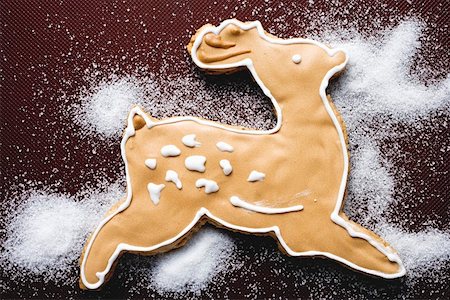 simsearch:659-03527251,k - Reindeer biscuit Stock Photo - Premium Royalty-Free, Code: 659-01854838