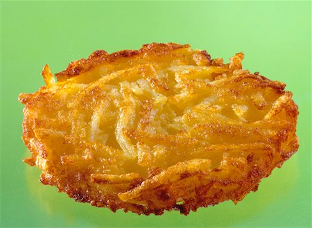 rosti - Un rosti de pomme de terre Photographie de stock - Premium Libres de Droits, Code: 659-01855115