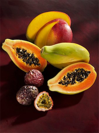 Mango, papaya and passion fruit Stock Photo - Premium Royalty-Free, Code: 659-01855508
