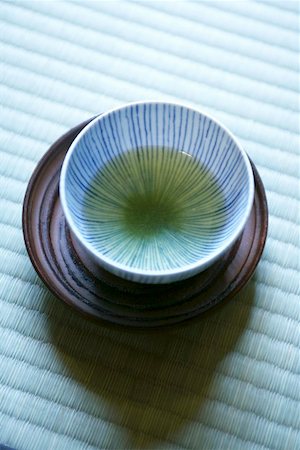 Bowl of green Matcha tea Stock Photo - Premium Royalty-Free, Code: 659-01856042