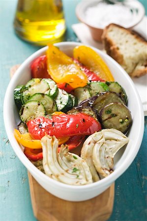 Grilled vegetables (overhead view) Stock Photo - Premium Royalty-Free, Code: 659-01856934