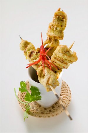 poultry skewer - Satay épicée avec piment (Indonésie) Photographie de stock - Premium Libres de Droits, Code: 659-01857328