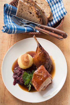simsearch:659-03524144,k - Duck with red cabbage and potato dumpling (Bavaria) Stock Photo - Premium Royalty-Free, Code: 659-01857390