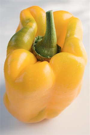 simsearch:659-01859414,k - Yellow pepper Stock Photo - Premium Royalty-Free, Code: 659-01857691