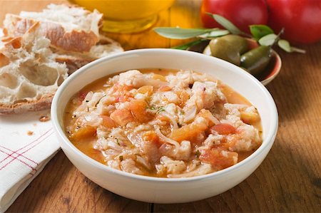 Bread soup with tomatoes Stock Photo - Premium Royalty-Free, Code: 659-01857757
