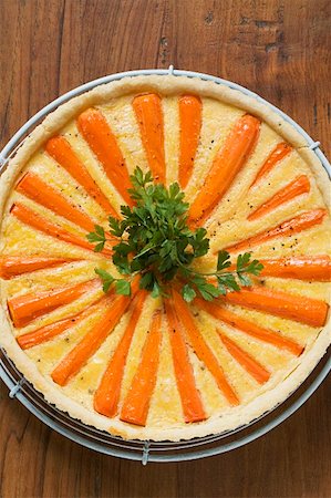 fine herb - Tarte aux carottes persillées Photographie de stock - Premium Libres de Droits, Code: 659-01859893