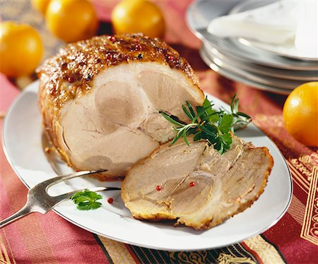 simsearch:659-01847015,k - Glazed roast pork Fotografie stock - Premium Royalty-Free, Codice: 659-01850336