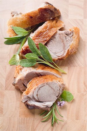 Roast shoulder of lamb, in slices Stock Photo - Premium Royalty-Free, Code: 659-01850950