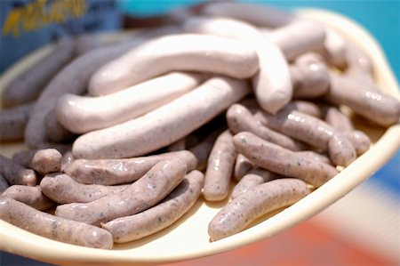 Nuremberg sausages and veal sausages Stock Photo - Premium Royalty-Free, Code: 659-01851236