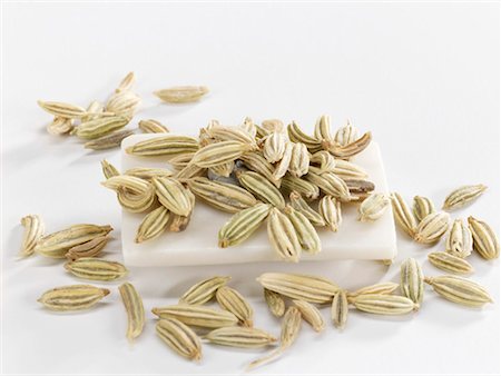 fenouil - Graines de fenouil Photographie de stock - Premium Libres de Droits, Code: 659-01851337