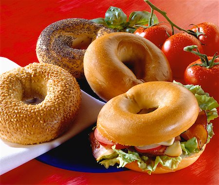 sesame bagel - Assorted bagels (one with filling) Stock Photo - Premium Royalty-Free, Code: 659-01851867