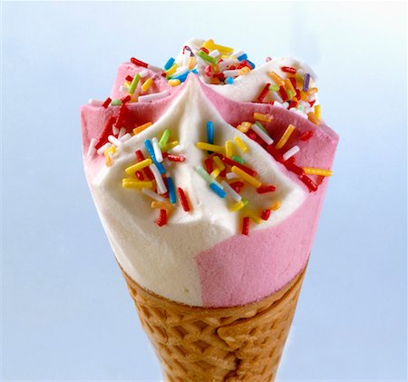 Colourful ice cream cone Stock Photo - Premium Royalty-Free, Code: 659-01851878