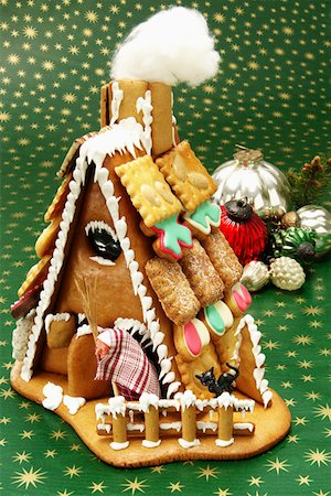 Gingerbread house Fotografie stock - Premium Royalty-Free, Codice: 659-01852050