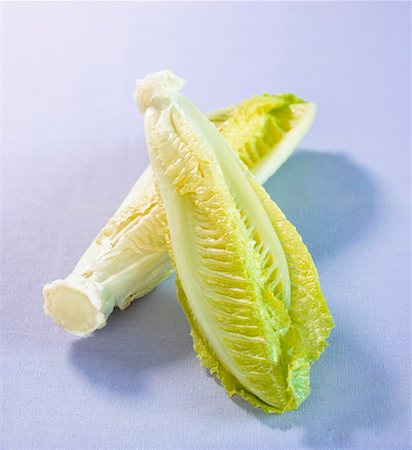 Two romaine lettuce hearts Stock Photo - Premium Royalty-Free, Code: 659-01852136