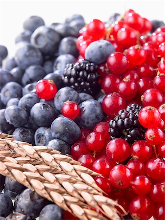 simsearch:659-06306687,k - Mixed berries and ear of spelt wheat Stock Photo - Premium Royalty-Free, Code: 659-01852745