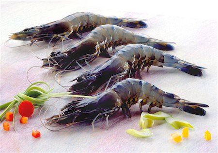 Four shrimps and vegetables Stock Photo - Premium Royalty-Free, Code: 659-01852813