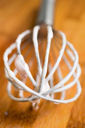 simsearch:659-01844438,k - A whisk, used Stock Photo - Premium Royalty-Free, Code: 659-01853595