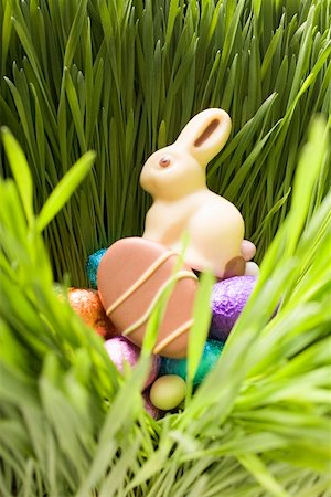 Easter sweets in grass Stock Photo - Premium Royalty-Free, Code: 659-01864270