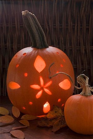 simsearch:659-01864379,k - Pumpkin lantern Stock Photo - Premium Royalty-Free, Code: 659-01864419