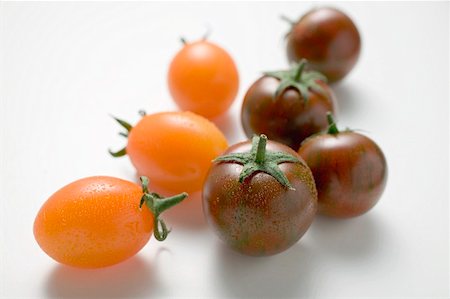 Different types of tomatoes Stock Photo - Premium Royalty-Free, Code: 659-01864525