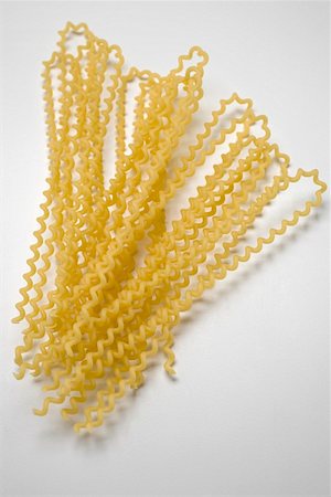 simsearch:659-03533452,k - Fusilli lunghi (long pasta spirals) Stock Photo - Premium Royalty-Free, Code: 659-01864762